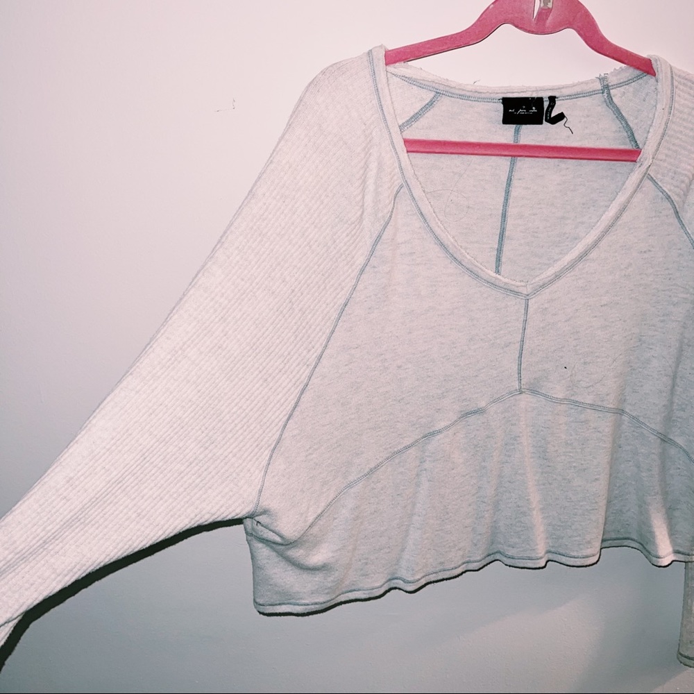White / light blue tinted super cozy long sleeve